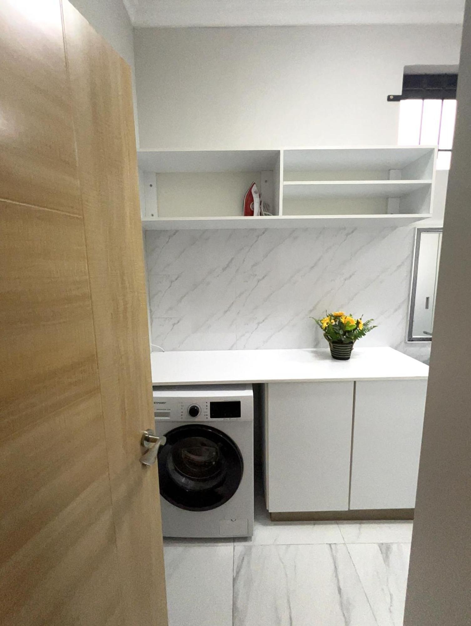Newly Renovated Studio Apartment With Rooftop Pool, Few Steps To The Beach Flic-en-Flacq Zewnętrze zdjęcie